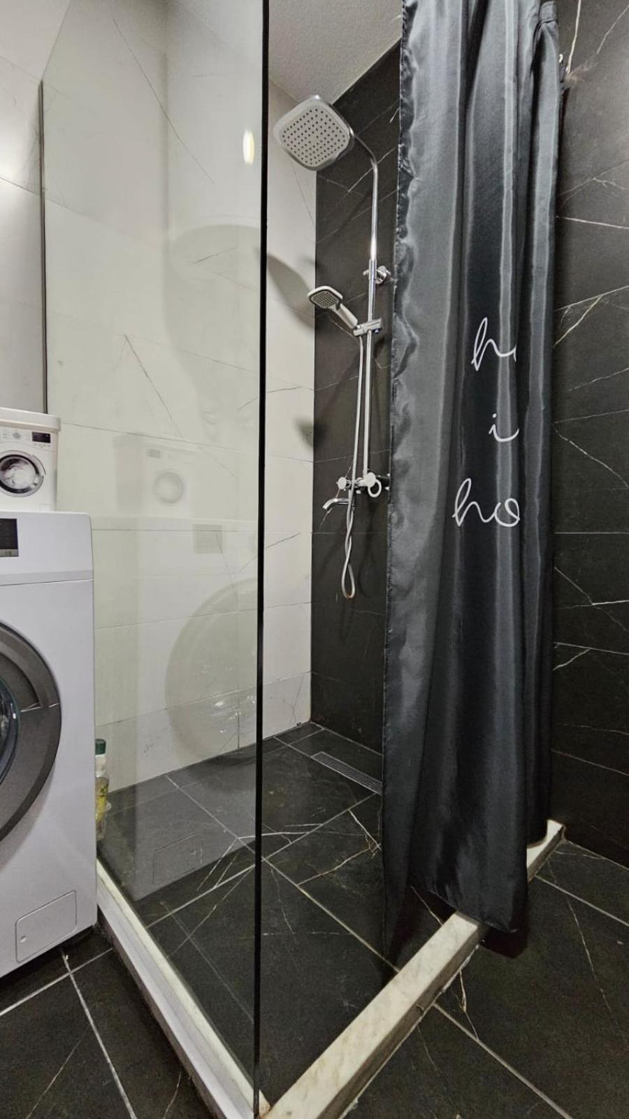 Cozy Apartment - 2 Bedrooms In The Best City Area. Ferizaj Buitenkant foto