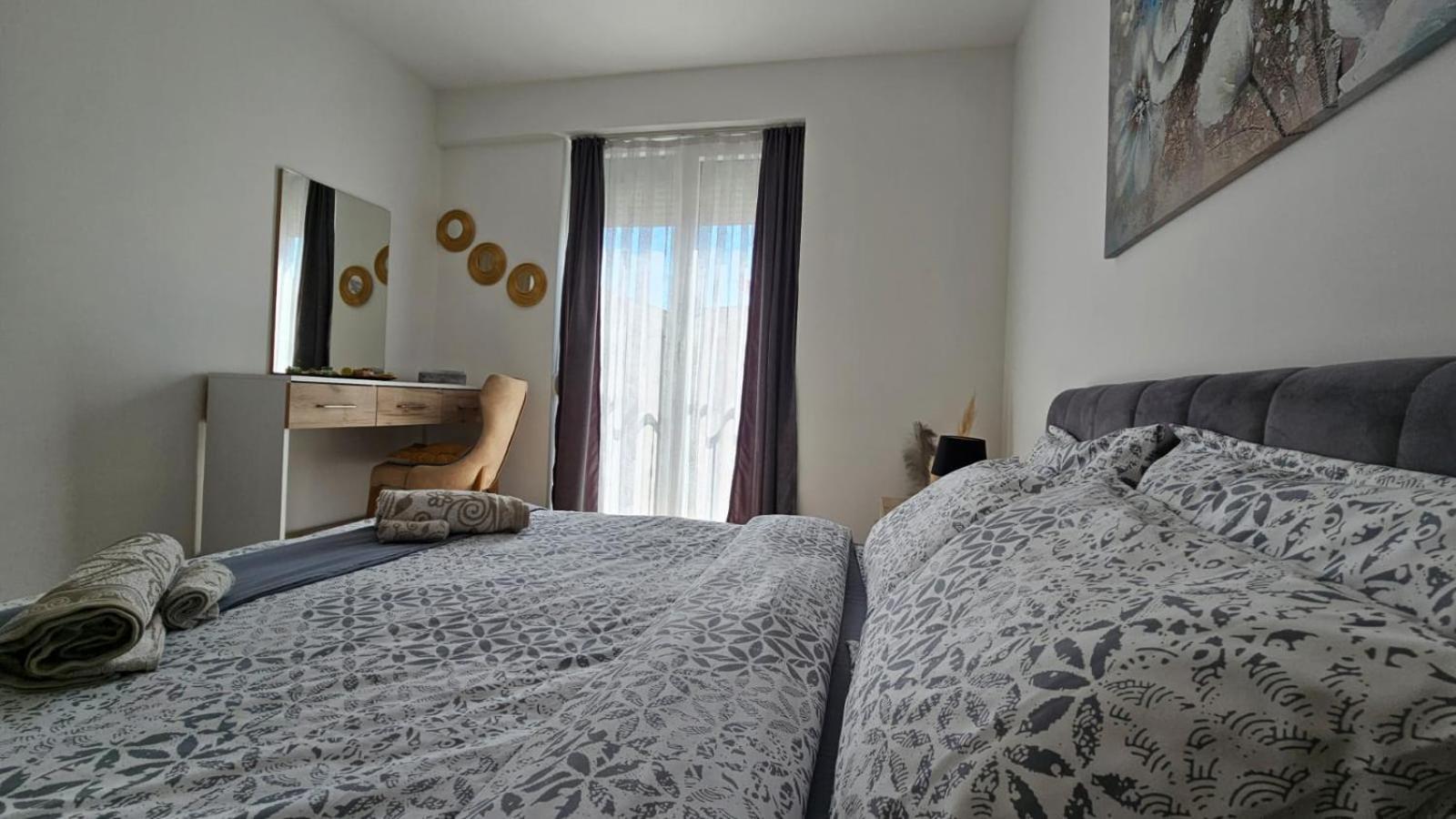 Cozy Apartment - 2 Bedrooms In The Best City Area. Ferizaj Buitenkant foto