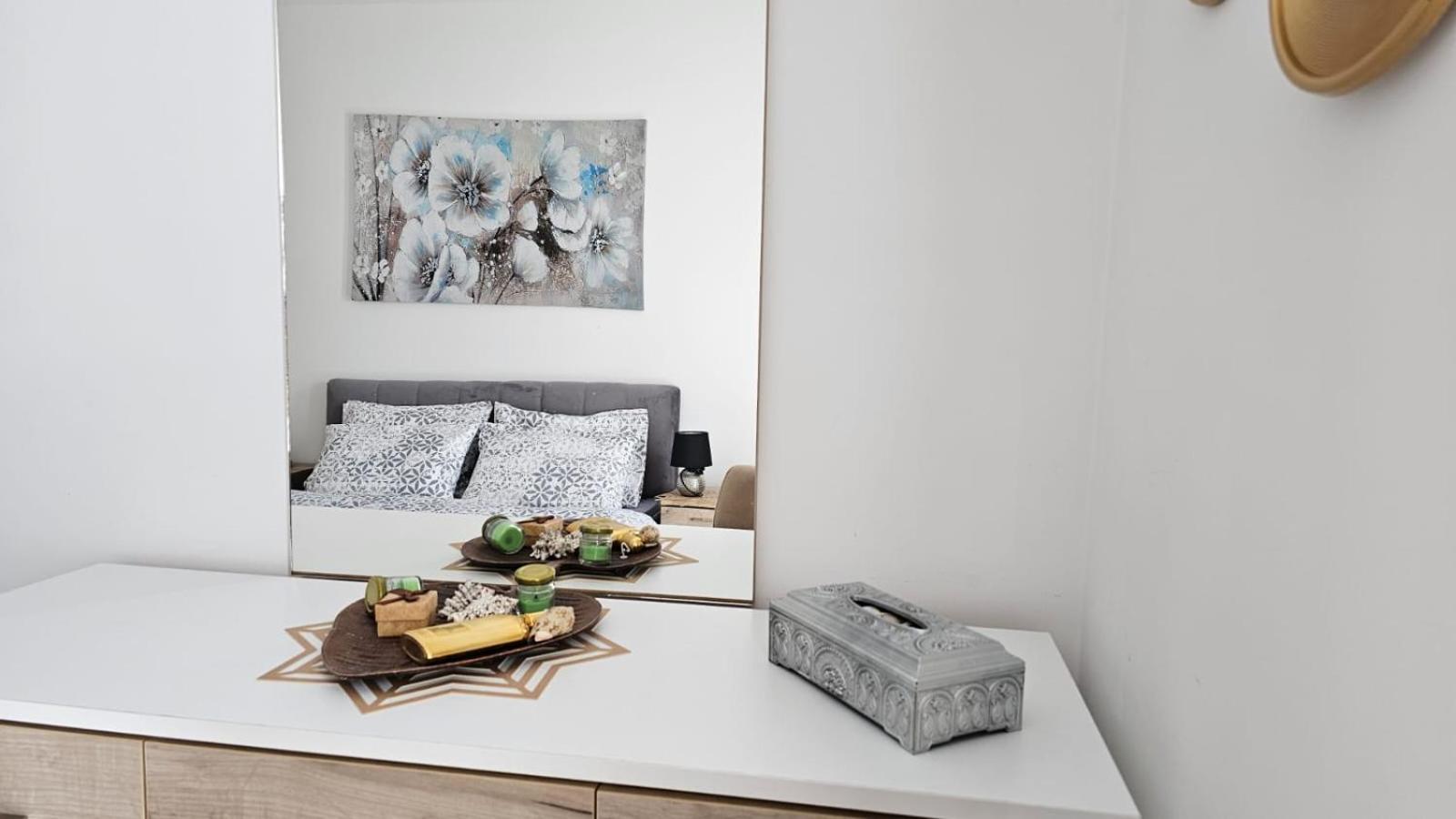 Cozy Apartment - 2 Bedrooms In The Best City Area. Ferizaj Buitenkant foto