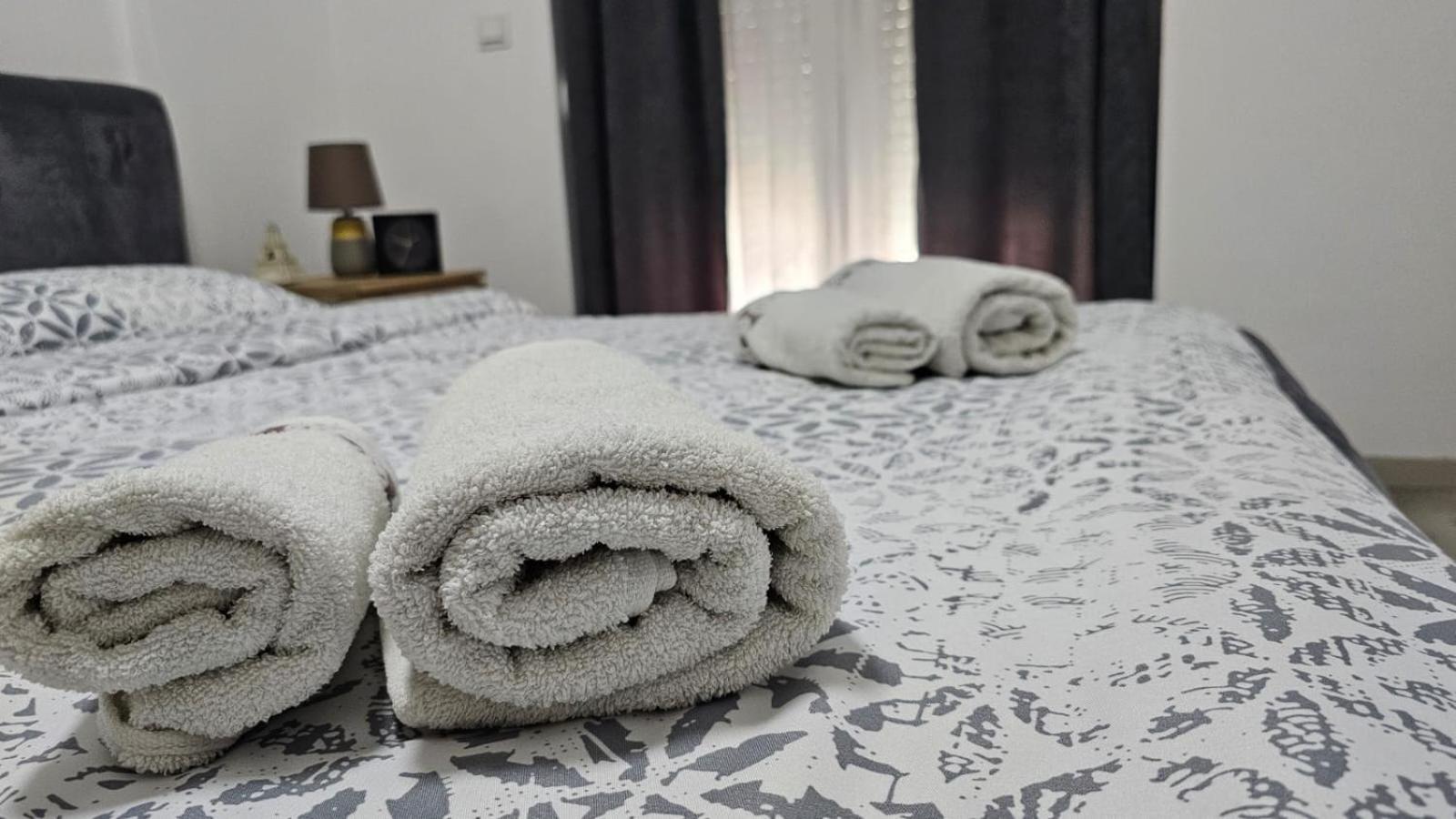 Cozy Apartment - 2 Bedrooms In The Best City Area. Ferizaj Buitenkant foto